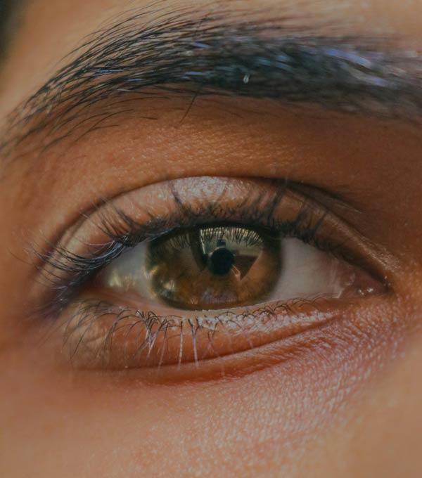 EMDR<br />
(Eye Movement Desensitization<br />
and Reprocessing Therapy)